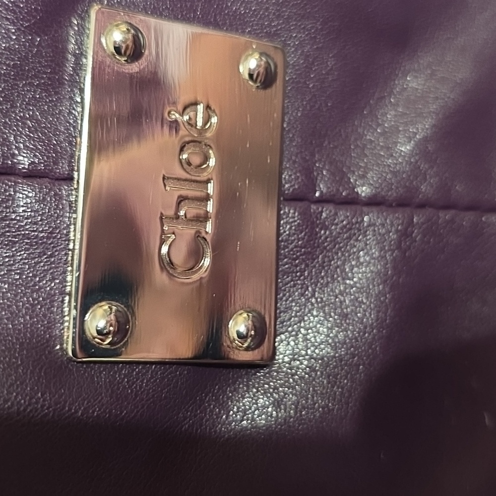 Chloe?? Large Hobo Bag Purse Purple Faux Leather Big Bead Zips Key Chain *READ* - Picture 2 of 13